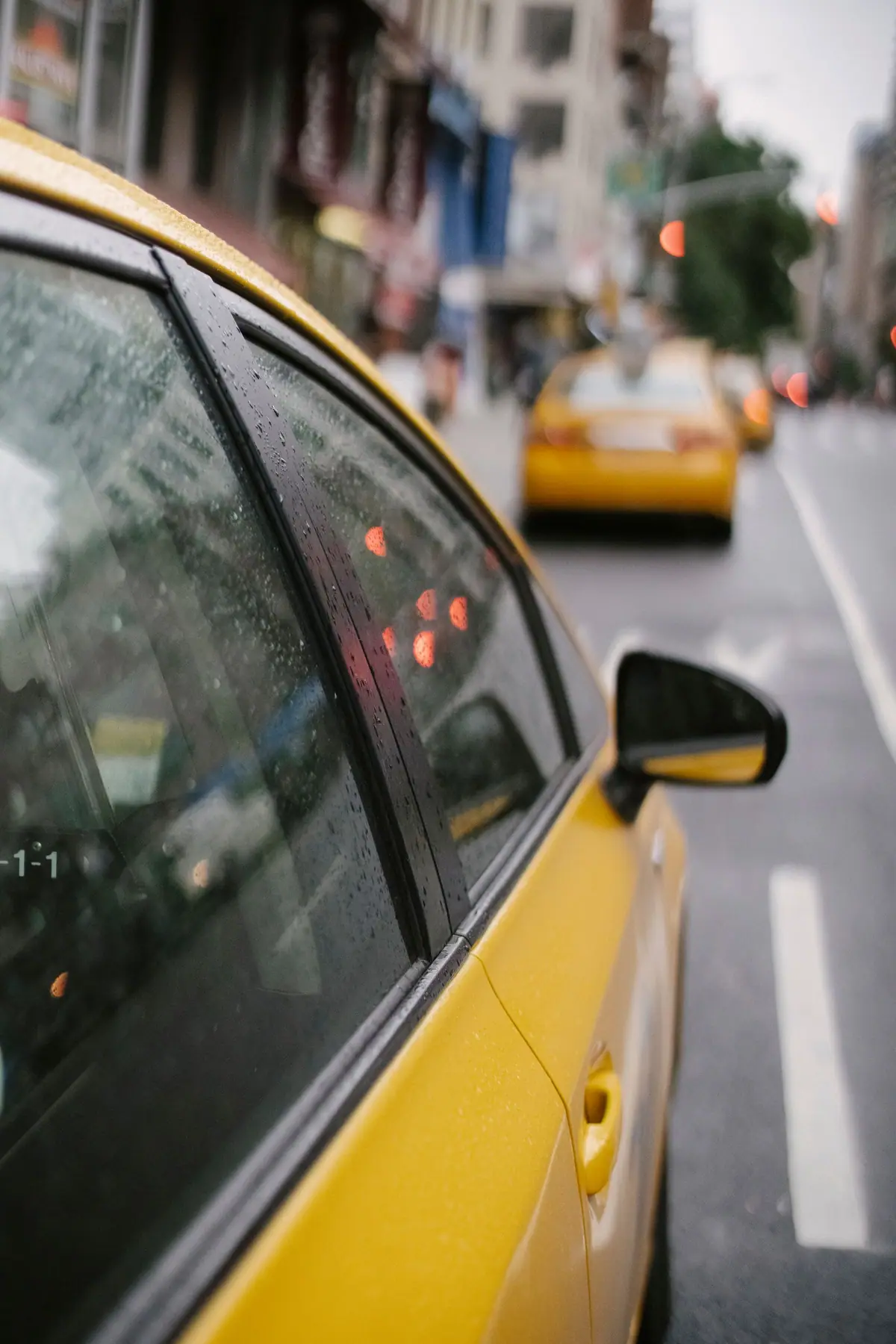Taxi Orhei urban - serviciu de transport local rapid și ieftin, non-stop